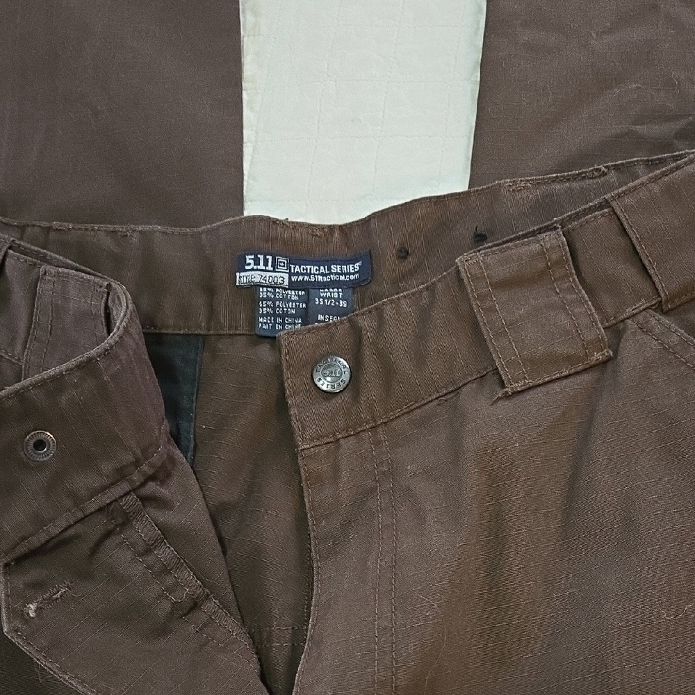 5.11 Tactical Men's Dark Brown Cargo Pants 35 39 Adjustable Regular Length